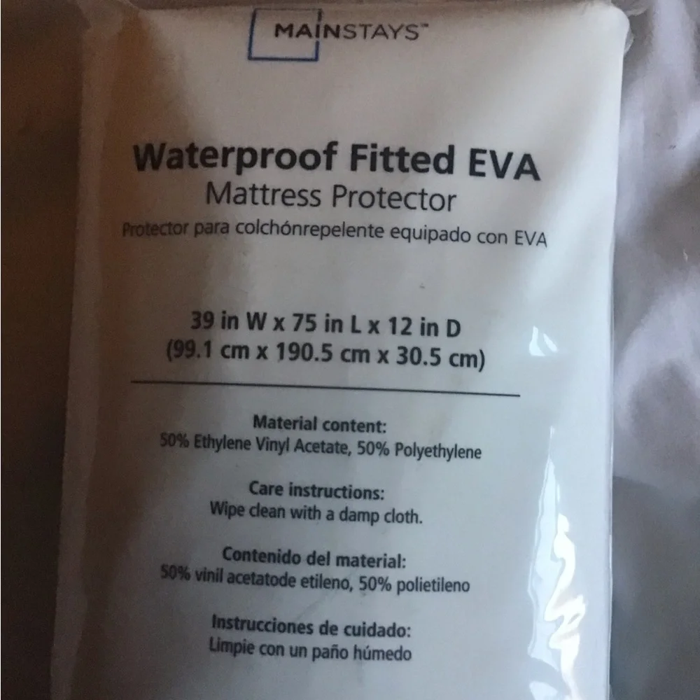 Mainstays twin waterproof fitted Eva mattress protector NEW